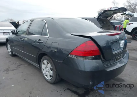 2006 Honda Accord 2.4 Lx z USA, uszkodzony, nr VIN 3HGCM56436G705485
